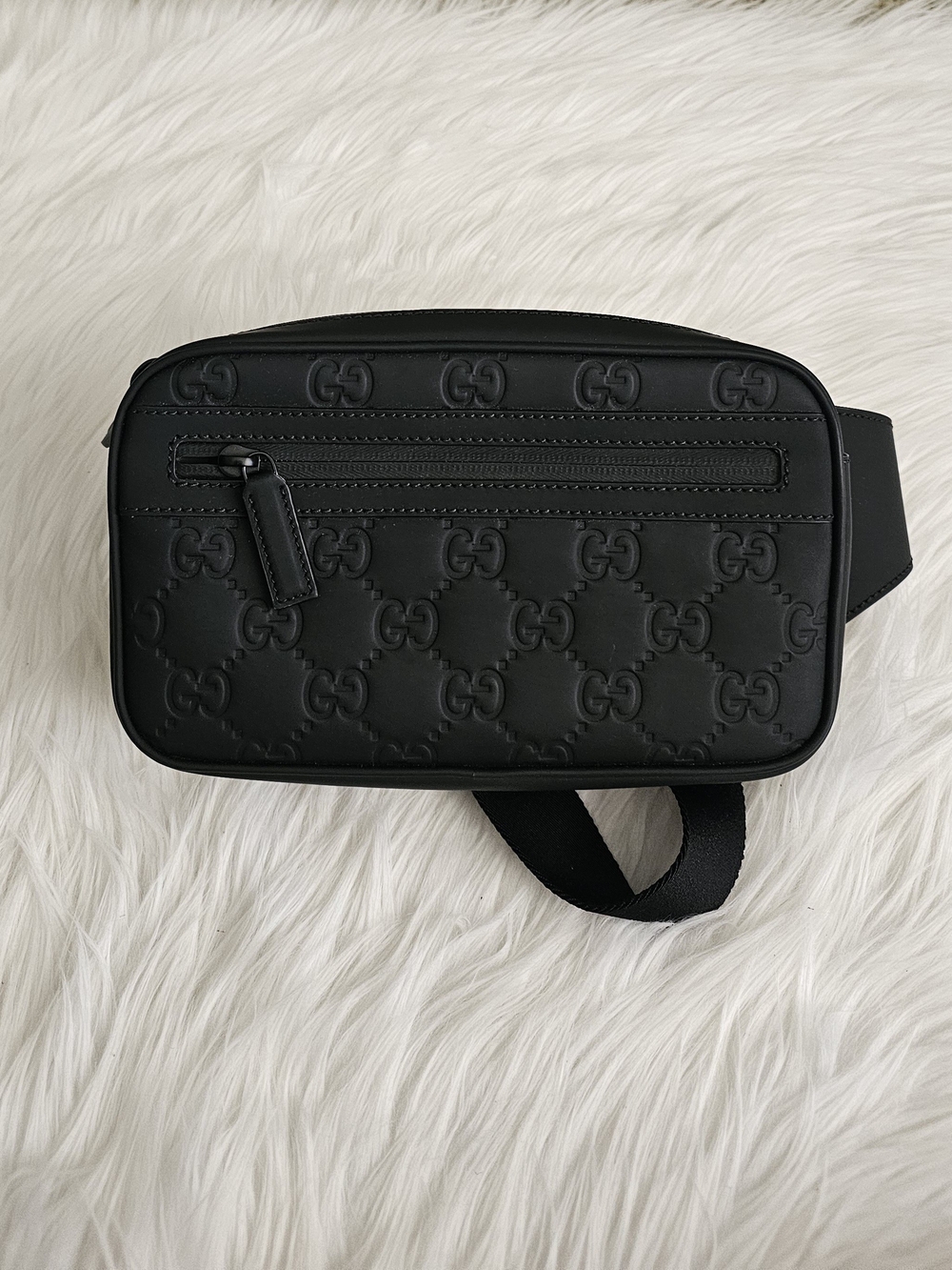 Gucci Rubber Effect Belt Bag
